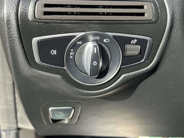 used 2021 Mercedes-Benz GLC car, priced at $33,991