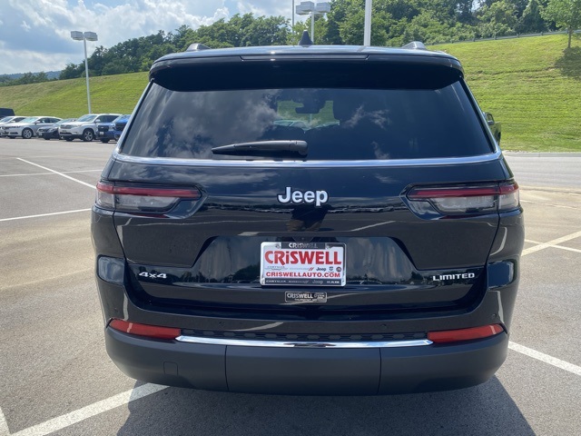 new 2025 Jeep Grand Cherokee L car, priced at $42,879