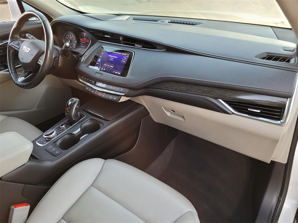 used 2019 Cadillac XT4 car, priced at $22,495