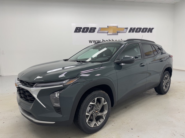 new 2026 Chevrolet Trax car, priced at $24,495