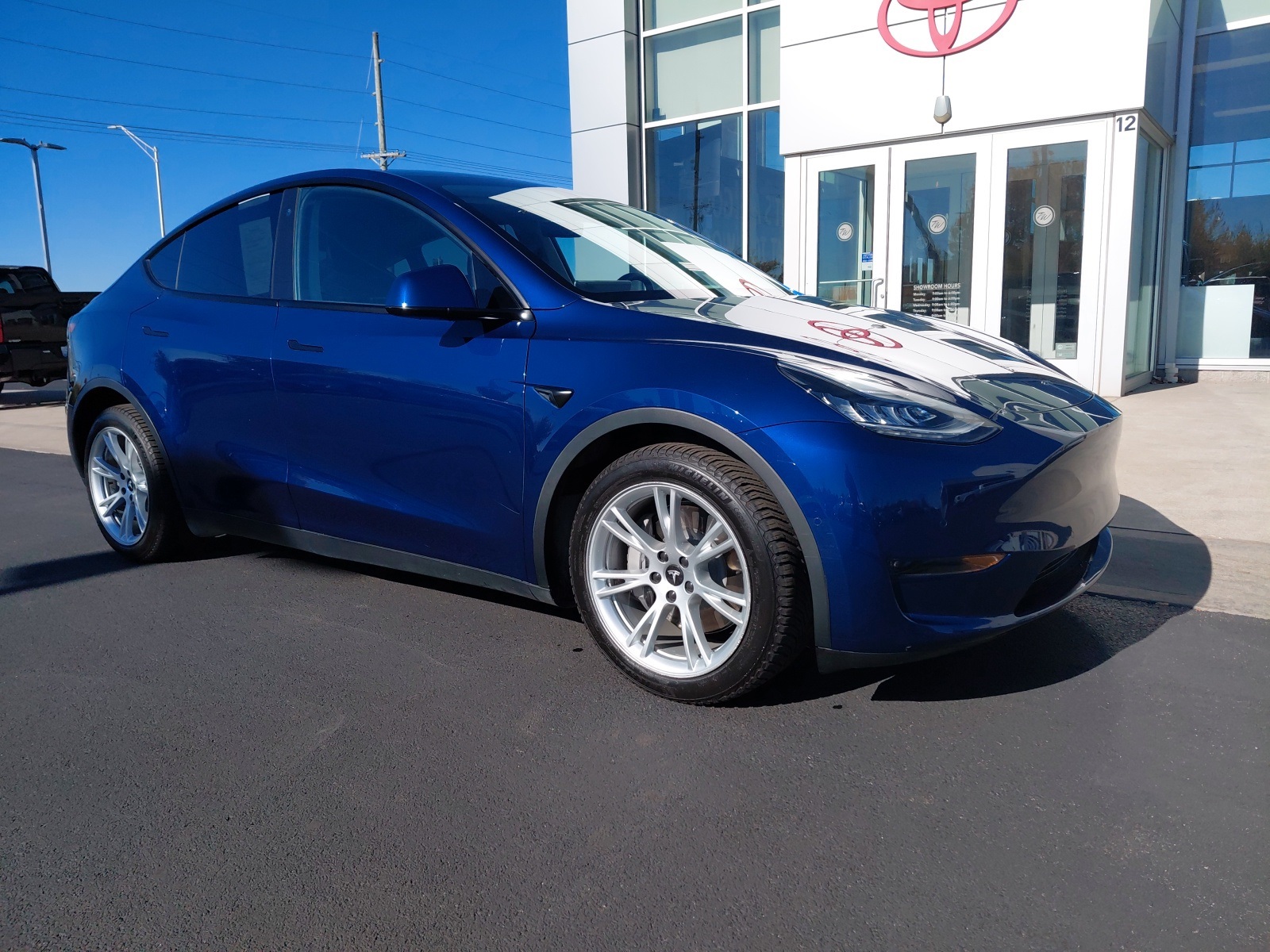 used 2021 Tesla Model Y car, priced at $25,967