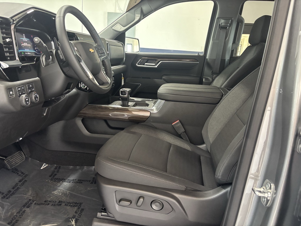 new 2025 Chevrolet Silverado 1500 car, priced at $53,578