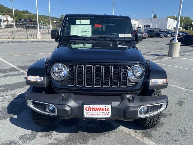 new 2025 Jeep Gladiator car, priced at $40,570
