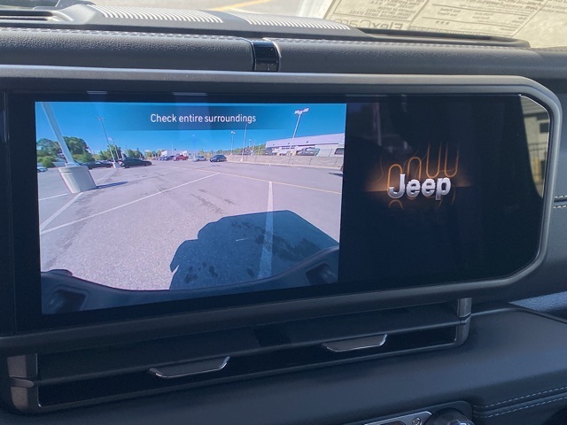 new 2025 Jeep Gladiator car, priced at $40,570