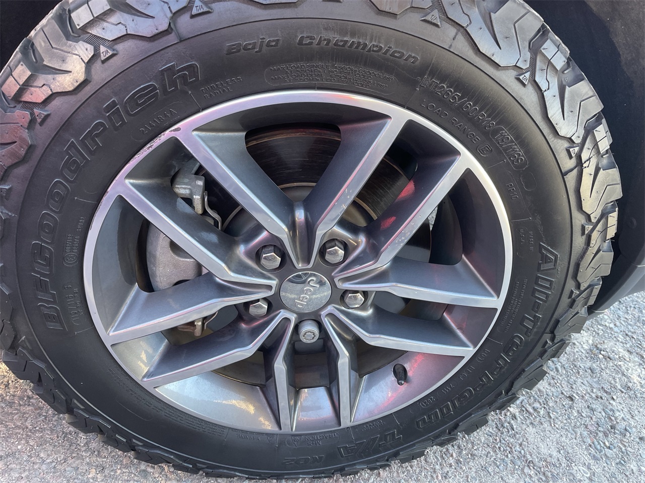 used 2018 Jeep Grand Cherokee car, priced at $18,994