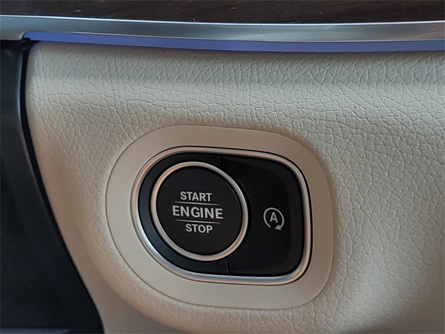 new 2025 Mercedes-Benz GLS car, priced at $91,775