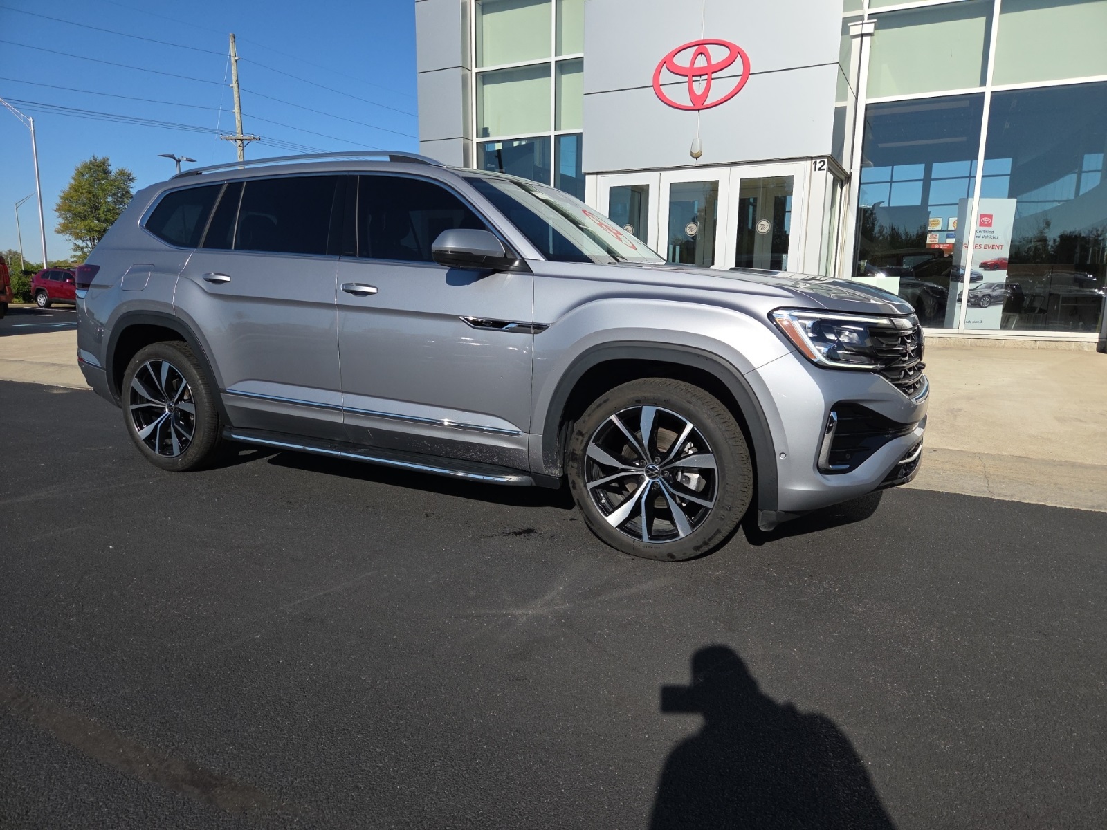 used 2024 Volkswagen Atlas car, priced at $42,440