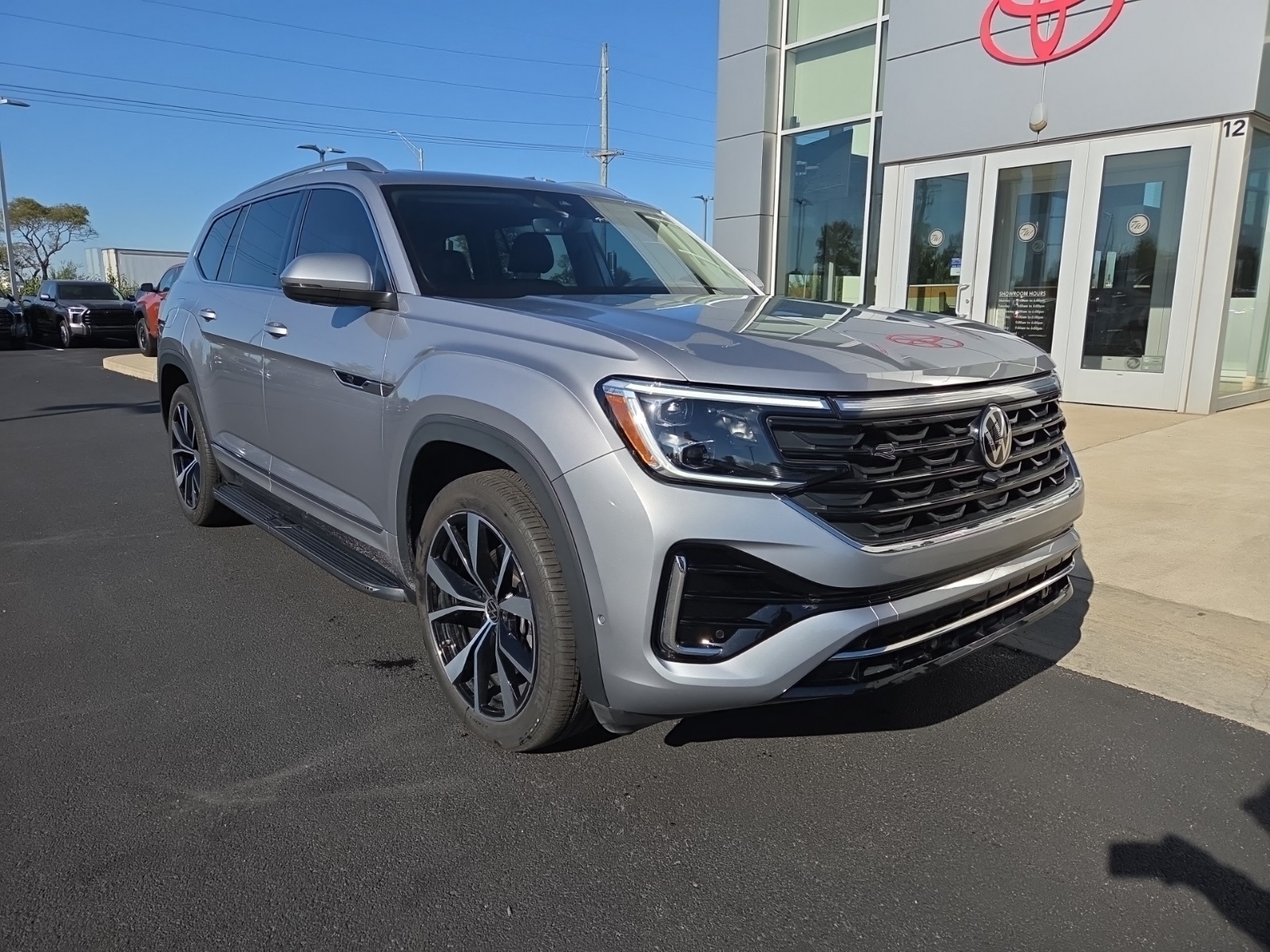 used 2024 Volkswagen Atlas car, priced at $42,440