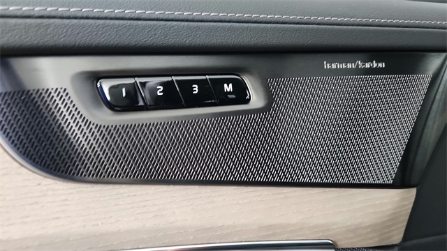 new 2026 Volvo XC90 car, priced at $68,520