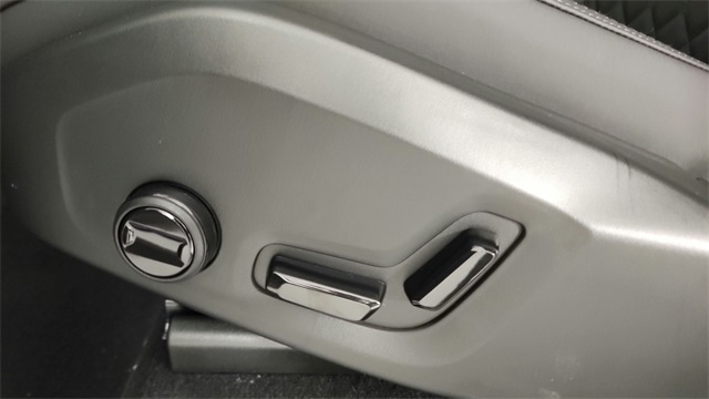 new 2026 Volvo XC90 car, priced at $68,520