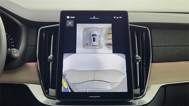 new 2026 Volvo XC90 car, priced at $68,520