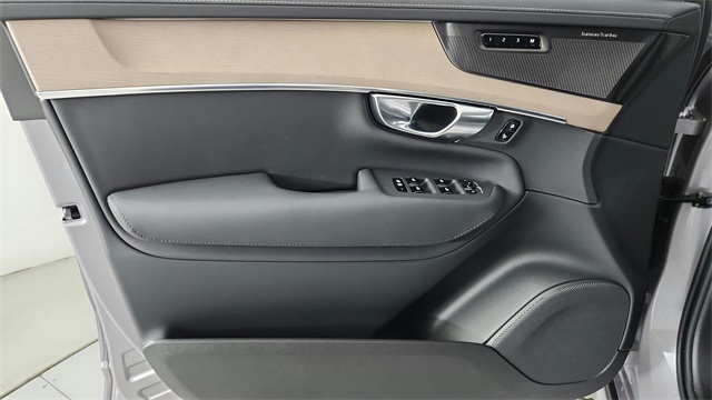 new 2026 Volvo XC90 car, priced at $68,520