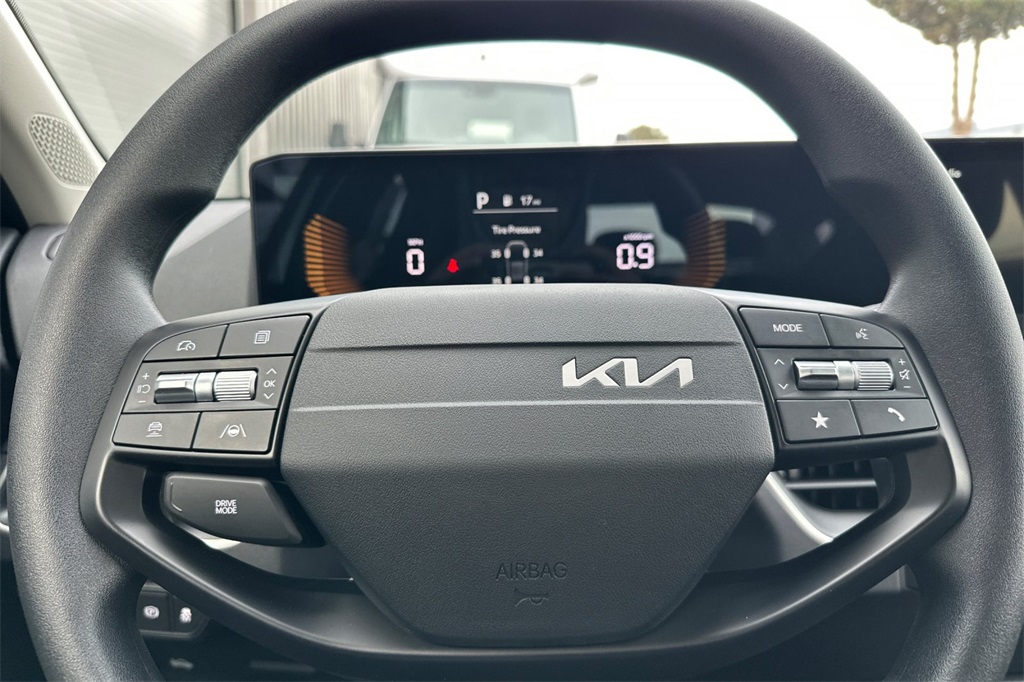 new 2025 Kia K4 car, priced at $24,580