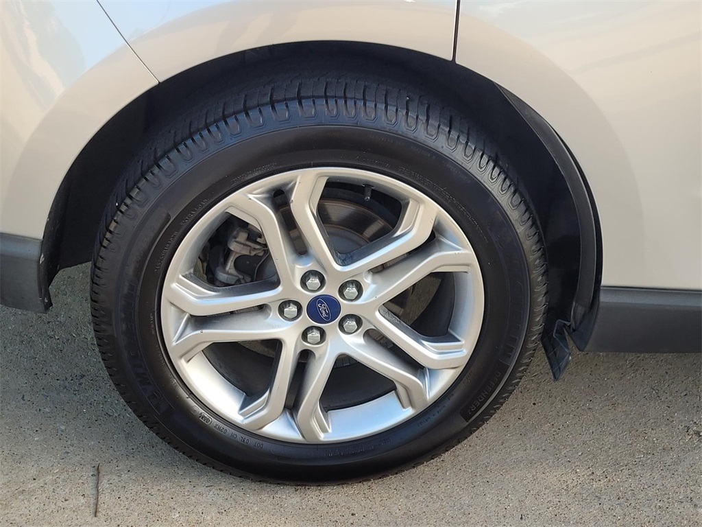 used 2015 Ford Edge car, priced at $10,480
