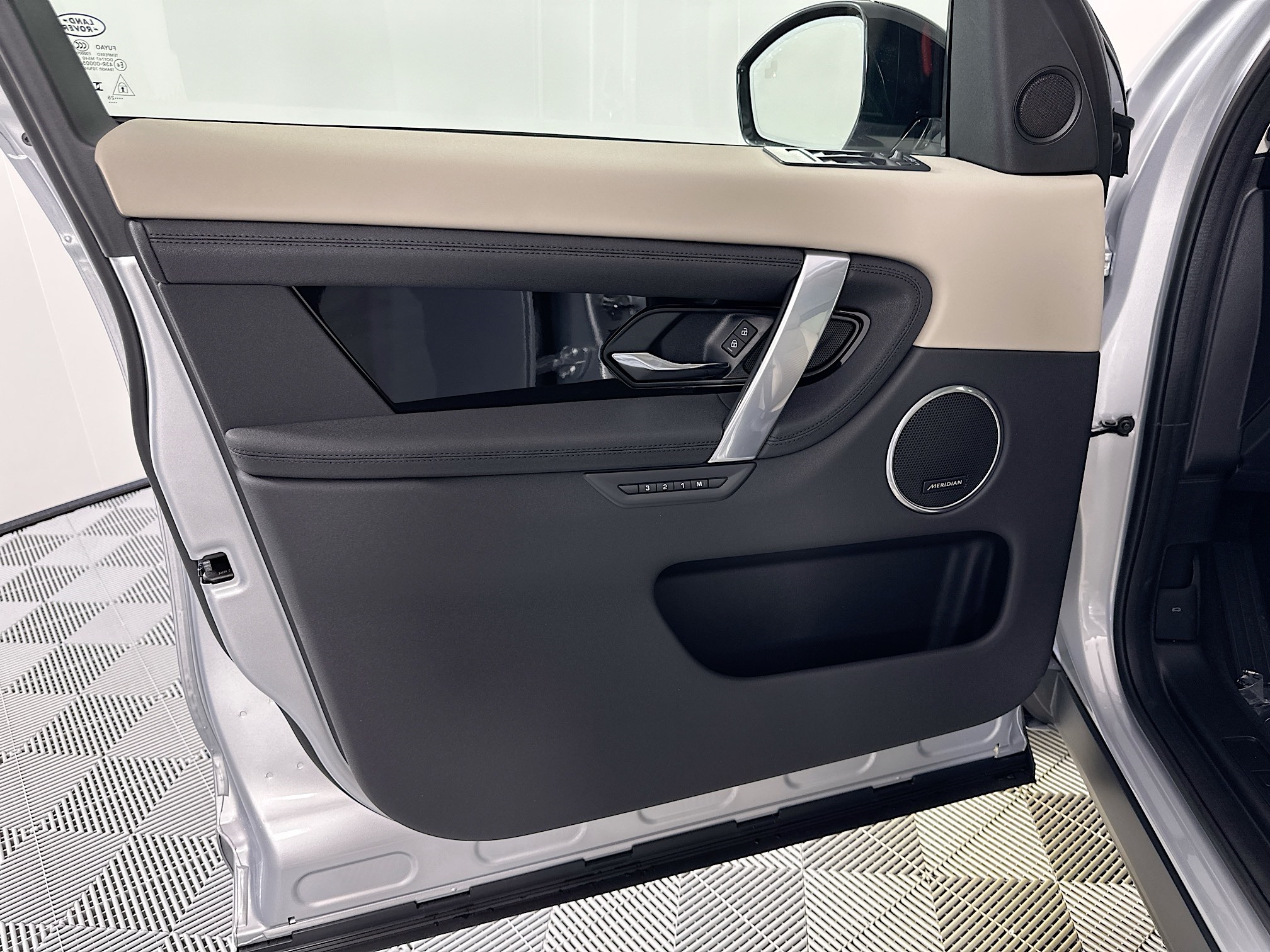 new 2025 Land Rover Discovery Sport car, priced at $53,628