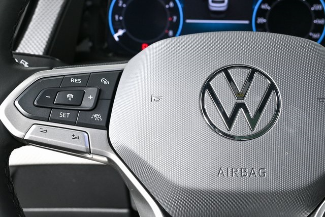 used 2024 Volkswagen Atlas Cross Sport car, priced at $41,500