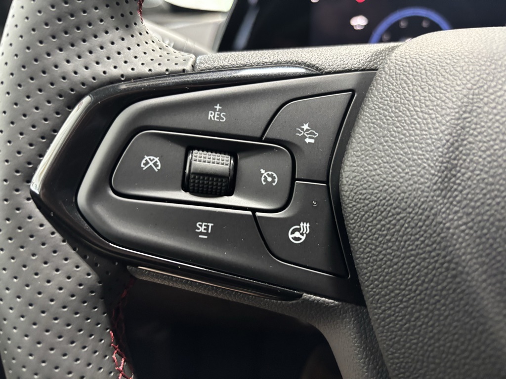 new 2025 Chevrolet Trax car, priced at $26,685