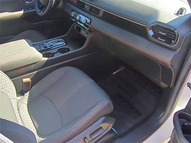 used 2025 Honda Pilot car, priced at $40,911