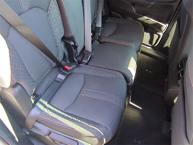 used 2025 Honda Pilot car, priced at $40,911
