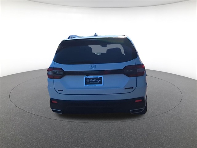 used 2025 Honda Pilot car, priced at $40,911