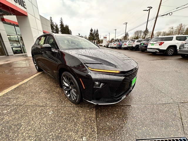 new 2025 Toyota Crown Signia car