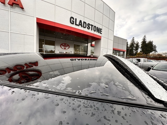 new 2025 Toyota Crown Signia car