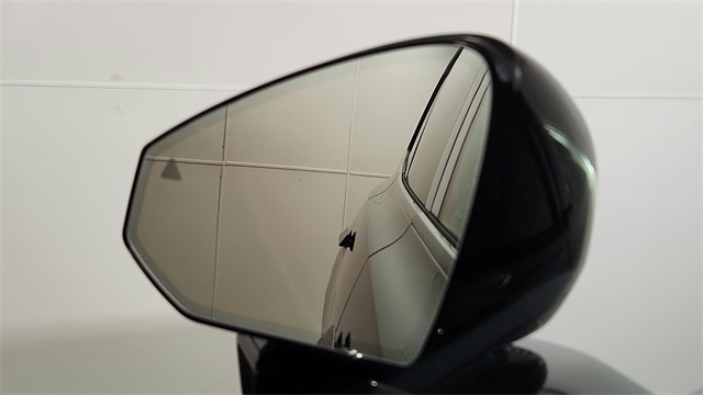 new 2025 Volvo EX90 car, priced at $97,470