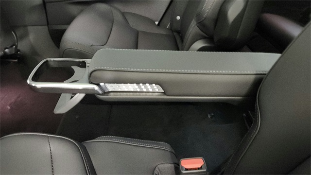 new 2025 Volvo EX90 car, priced at $97,470