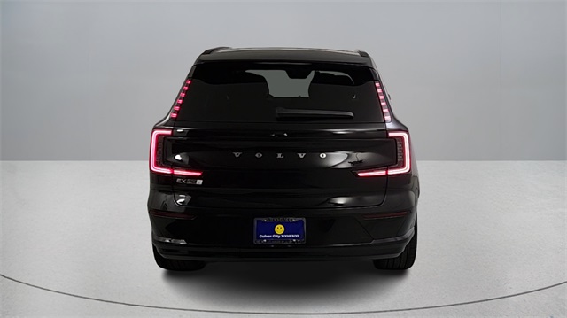new 2025 Volvo EX90 car, priced at $97,470