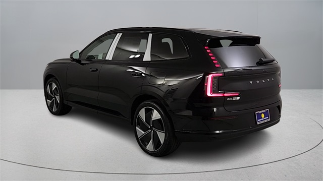 new 2025 Volvo EX90 car, priced at $97,470