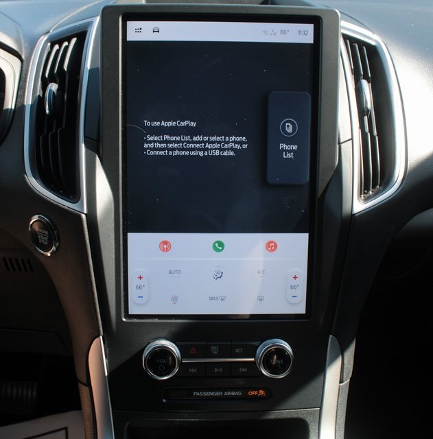 used 2024 Ford Edge car, priced at $26,305