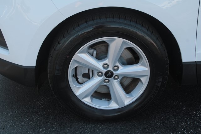 used 2024 Ford Edge car, priced at $26,305