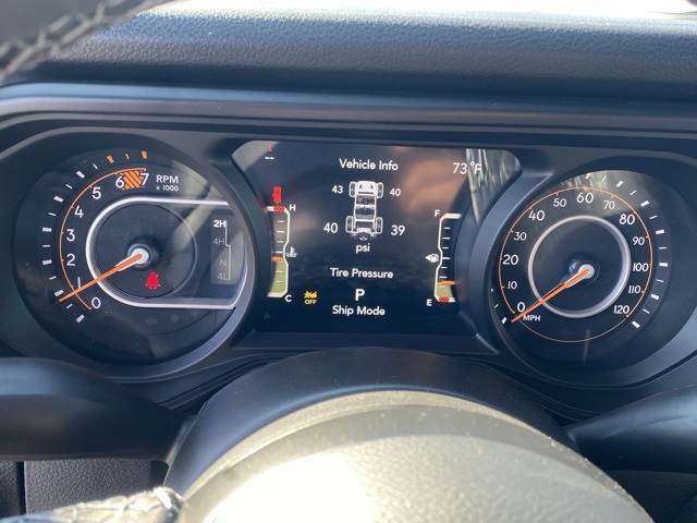 new 2025 Jeep Wrangler car, priced at $41,010