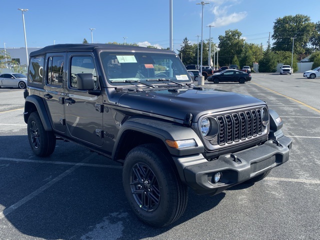 new 2025 Jeep Wrangler car, priced at $41,010