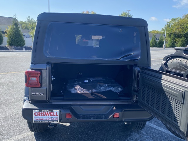 new 2025 Jeep Wrangler car, priced at $41,010