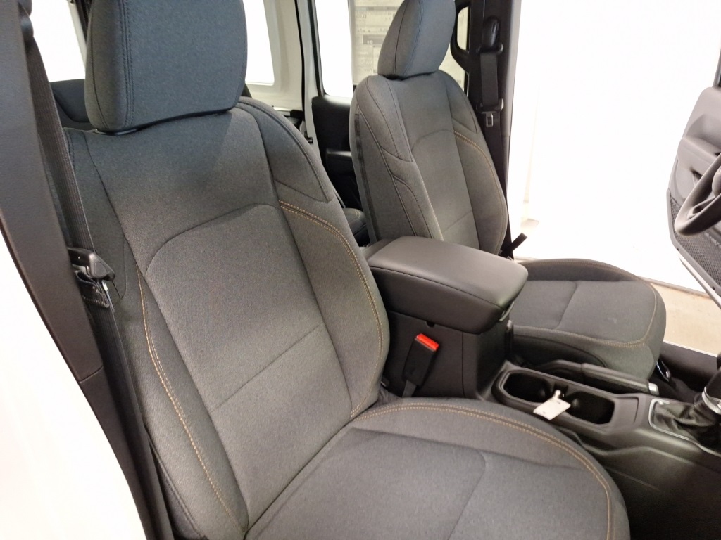 new 2025 Jeep Wrangler car, priced at $52,533