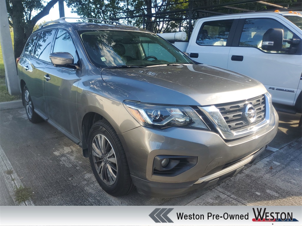 used 2020 Nissan Pathfinder car, priced at $18,595