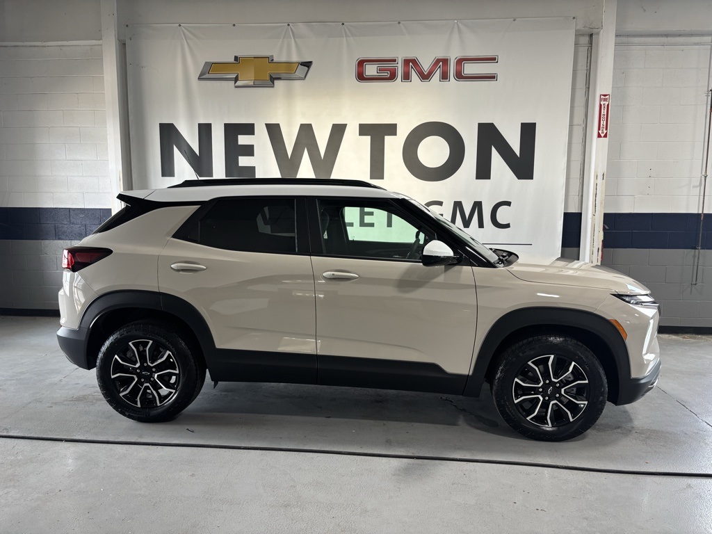 new 2026 Chevrolet TrailBlazer car, priced at $32,480