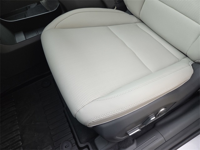 new 2025 Hyundai Santa Fe Hybrid car, priced at $43,024