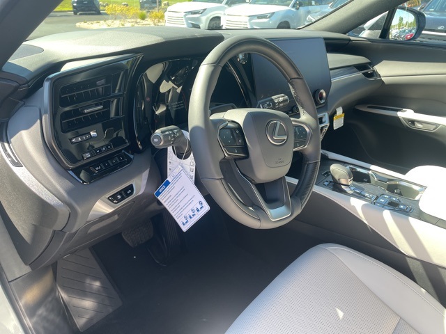 new 2025 Lexus RX car, priced at $62,044
