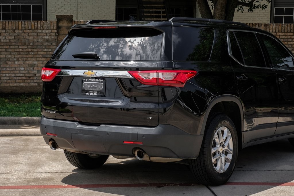 used 2019 Chevrolet Traverse car, priced at $17,802
