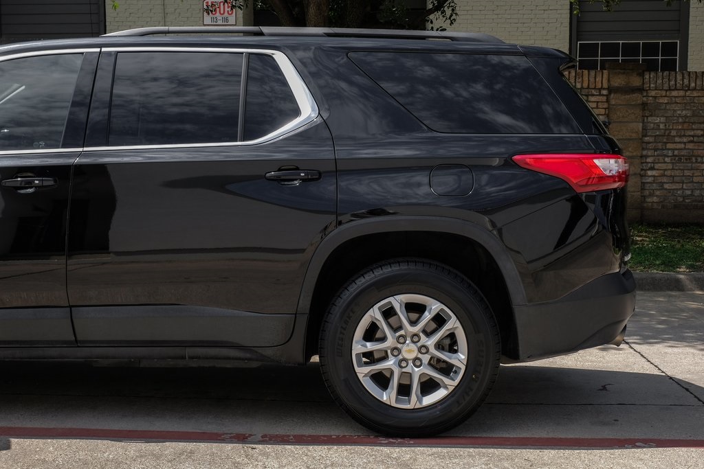 used 2019 Chevrolet Traverse car, priced at $17,802