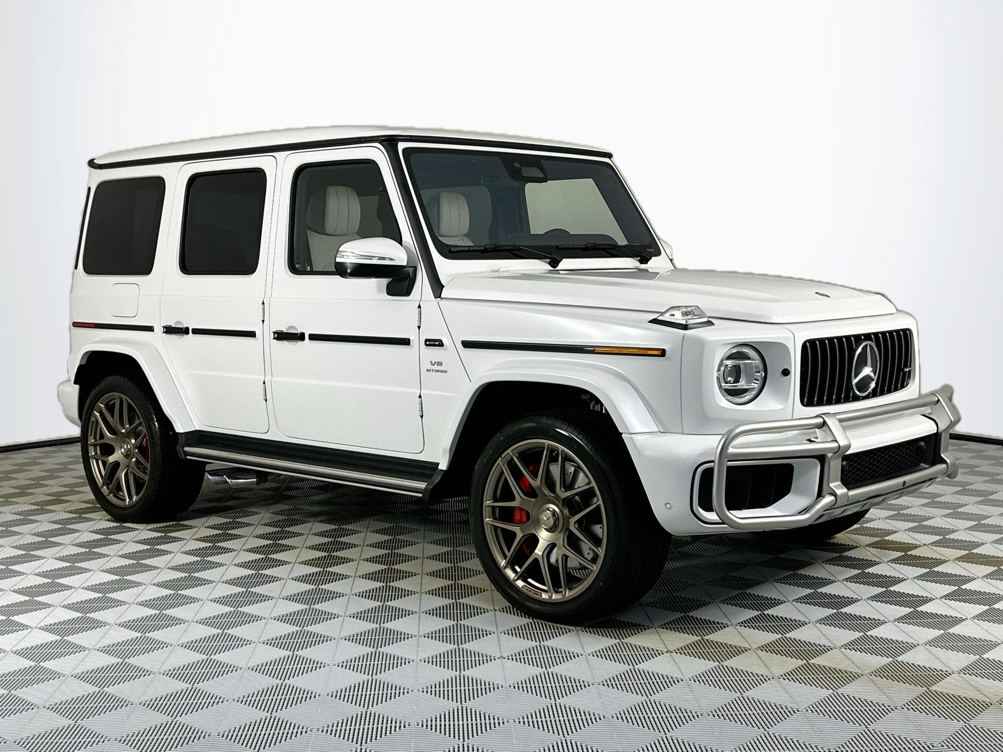 used 2025 Mercedes-Benz G-Class car, priced at $259,998