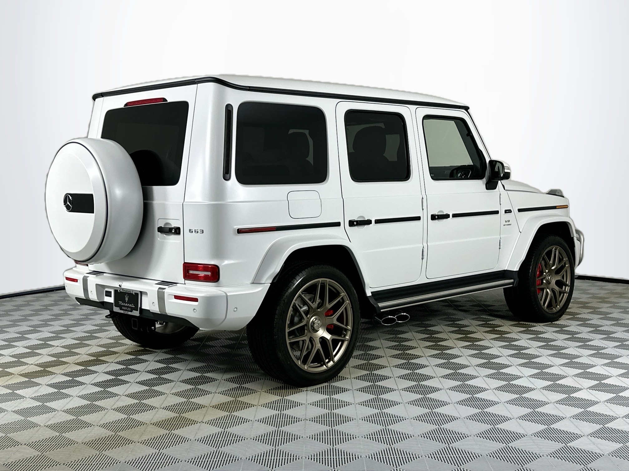 used 2025 Mercedes-Benz G-Class car, priced at $259,998