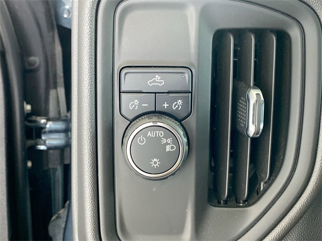 used 2021 Chevrolet Silverado 1500 car, priced at $29,304