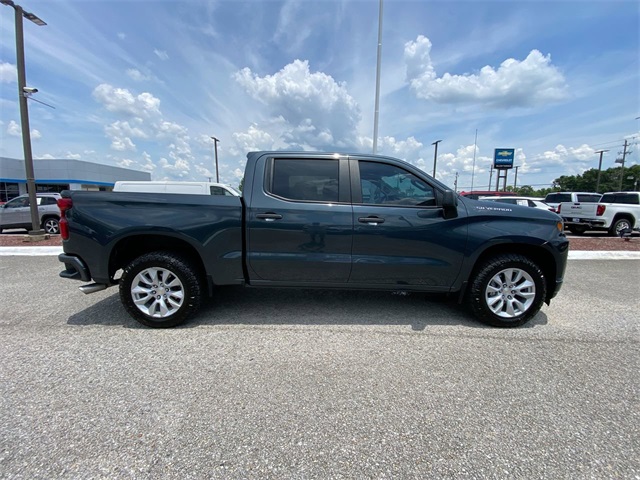 used 2021 Chevrolet Silverado 1500 car, priced at $29,304