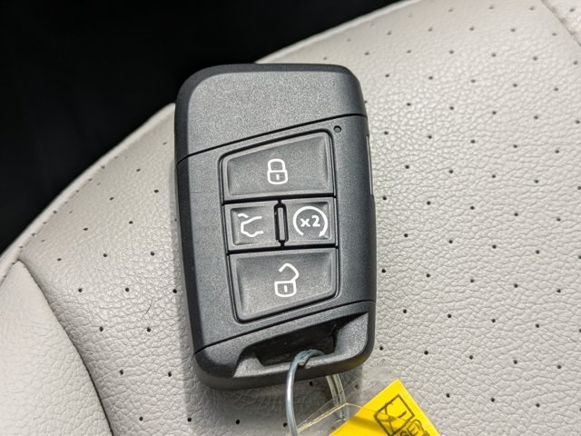 used 2024 Volkswagen Tiguan car, priced at $28,134