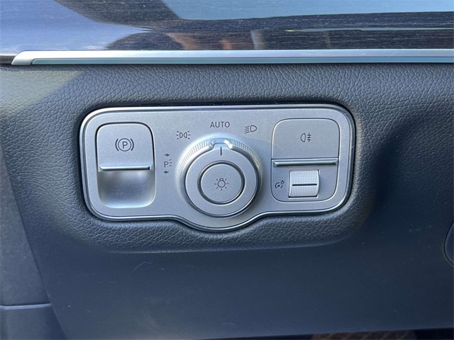 used 2022 Mercedes-Benz GLE car, priced at $46,991