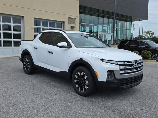 new 2025 Hyundai Santa Cruz car, priced at $34,617