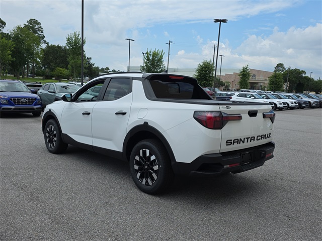 new 2025 Hyundai Santa Cruz car, priced at $34,617